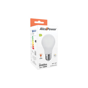 Lampadina LED a filamento E27 in vetro bianco montata su lampadario a vista, luce diffusa senza filamenti visibili