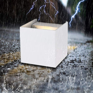 Applique Up Down da parete Led 10W fasci regolabili IP65 esterno/interno luce naturale, corpo bianco