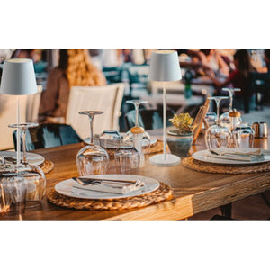 Lampada da Tavolo Ricaricabile Led Senza Fili Salvia Touch Dimmerabile Esterno Interno IP54 2700K