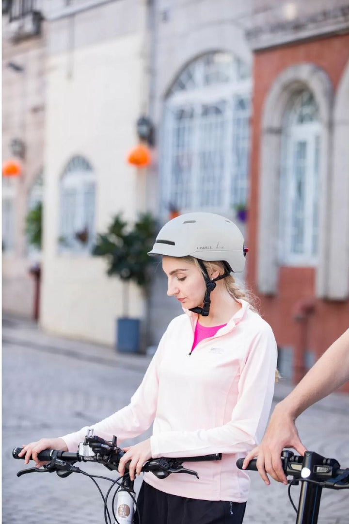 Casque bol blanc Vélo, BMX, Trottinette taille M-L casque intelligent