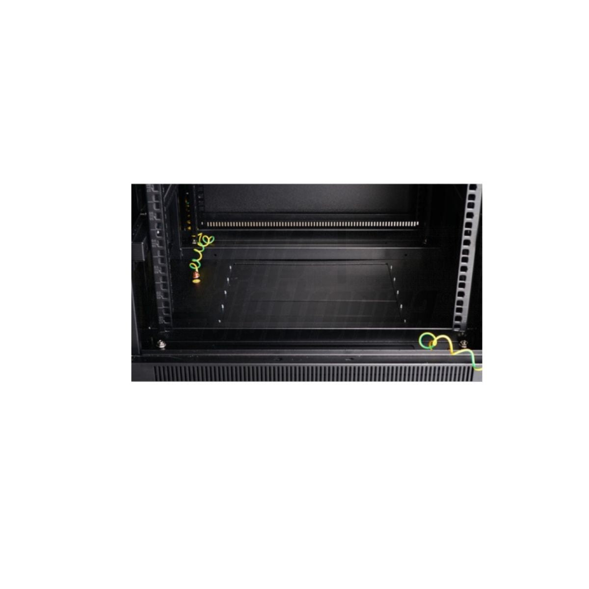 Interno armadio rack a pavimento 600x800 a pavimento