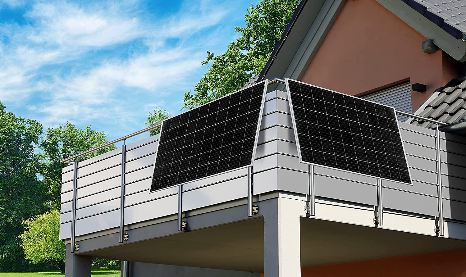 Pannello Solare per Balcone 300W con Inverter Wi-FI PLUG&PLAY